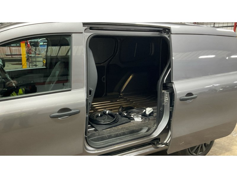 Used Nissan Other 2024 for sale - 77974496: Photo 13