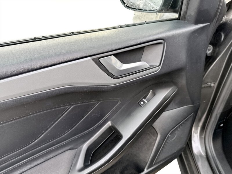 Used Ford Focus 2022 for sale - 77213160: Photo 12