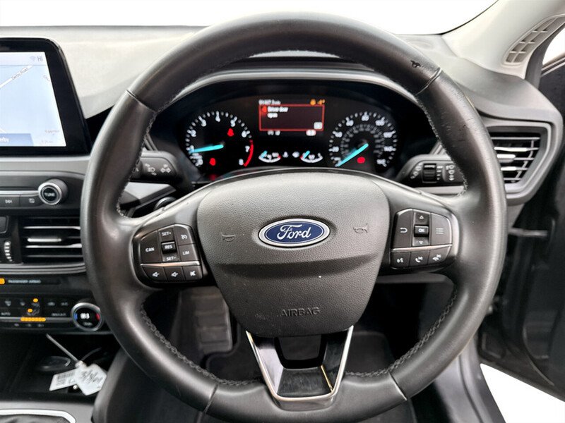 Used Ford Focus 2022 for sale - 77213160: Photo 16