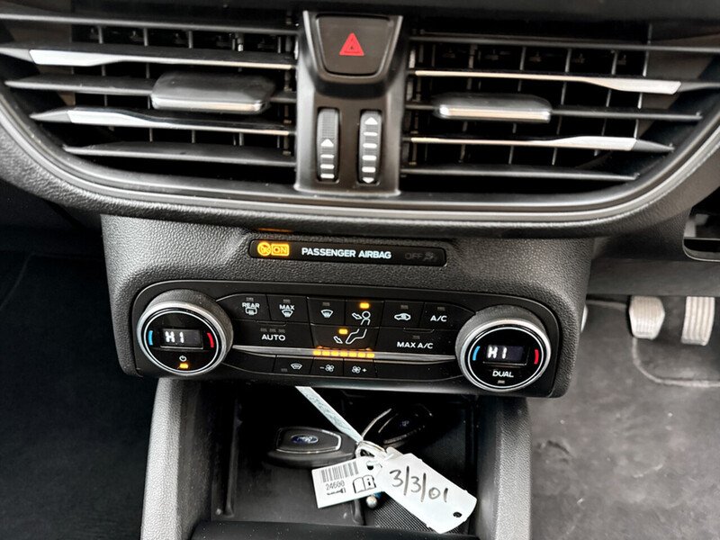 Used Ford Focus 2022 for sale - 77213160: Photo 22