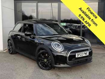 2022 - Cooper SE Level 3 3-Door