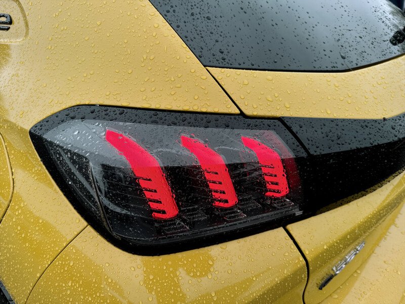 Used Peugeot E-208 2021 for sale - 77447093: Photo 21