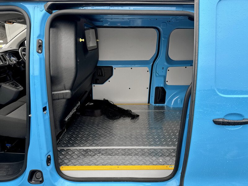 Used Vauxhall Vivaro 2022 for sale - 77584130: Photo 21