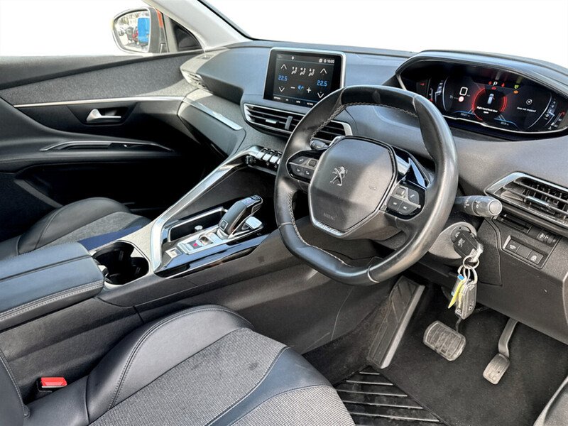 Used Peugeot 3008 2020 for sale - 77974494: Photo 9