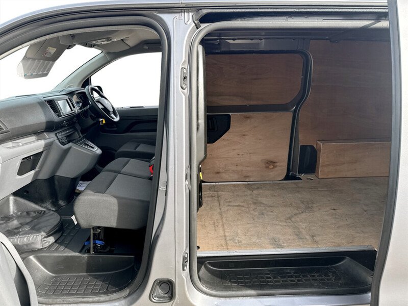 Used Citroen Dispatch 2023 for sale - 77565837: Photo 33