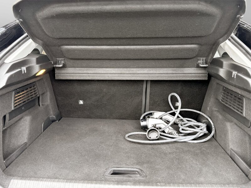 Used Citroen e-C4 2021 for sale - 77100130: Photo 25