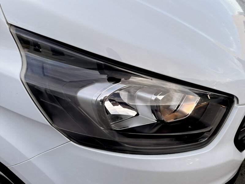 Used Ford Transit Custom 2022 for sale - 76686759: Photo 30