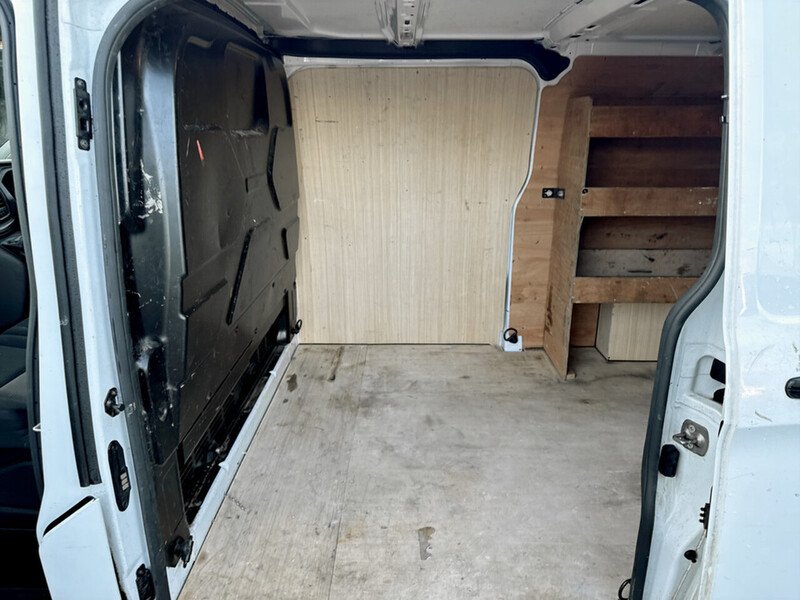 Used Ford Transit Custom 2022 for sale - 76686759: Photo 32