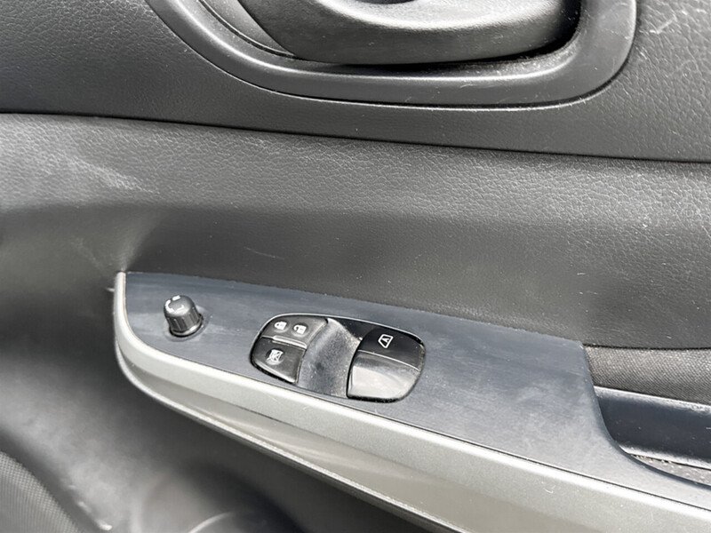 Used Nissan Navara for sale - 78210738: Photo 13