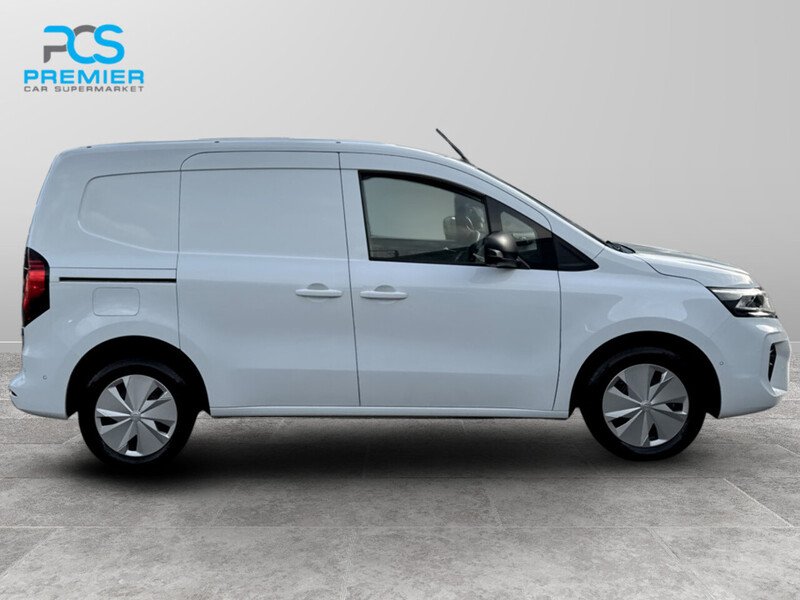 Used Nissan Other 2023 for sale - 77303236: Photo 6