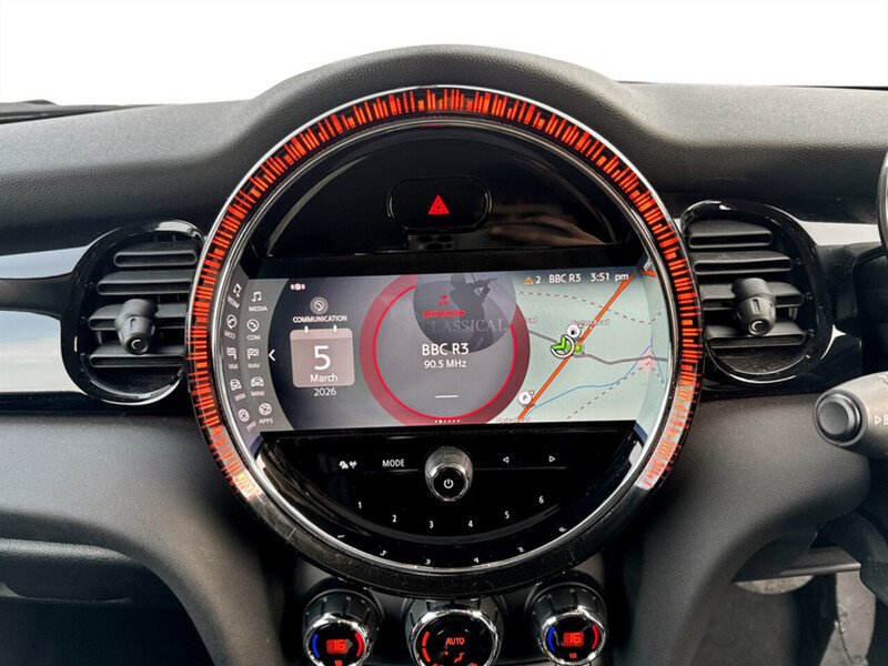 Used MINI Hatch 2022 for sale - 77974489: Photo 14