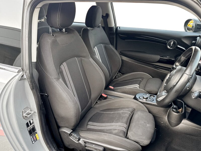 Used MINI Hatch 2022 for sale - 77974489: Photo 16