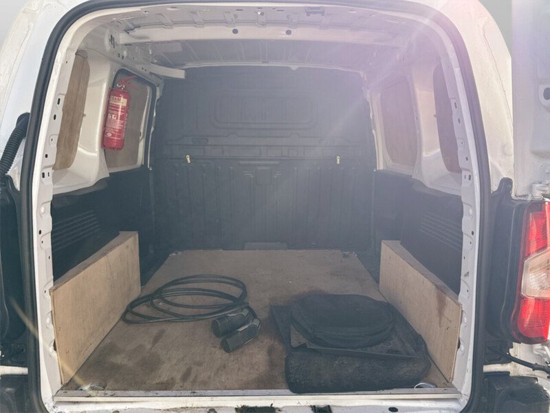 Used Peugeot Partner 2022 for sale - 77236848: Photo 24