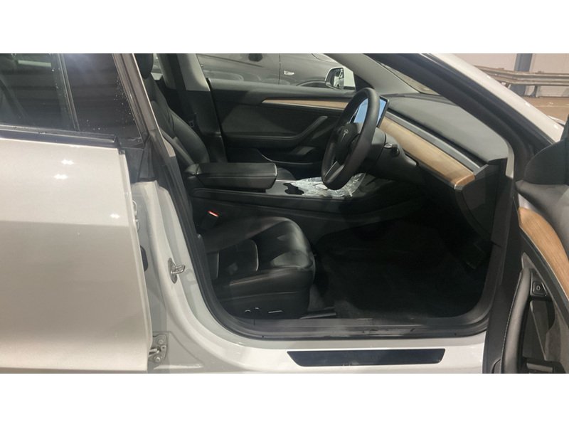 Used Tesla Model 3 2021 for sale - 77409070: Photo 4