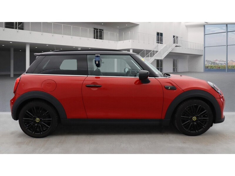 Used MINI Hatch 2022 for sale - 77636849: Photo 3