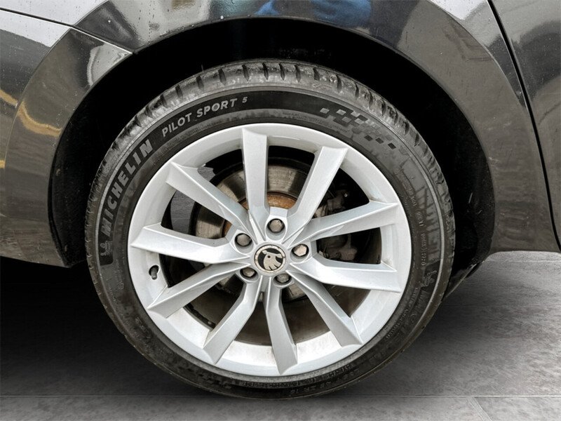 Used Skoda Superb 2017 for sale - 77902529: Photo 16