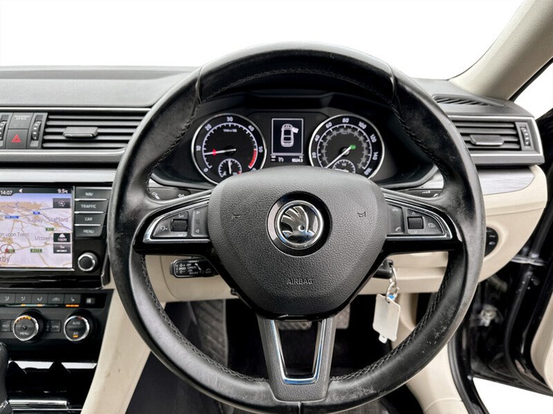 Used Skoda Superb 2017 for sale - 77902529: Photo 8