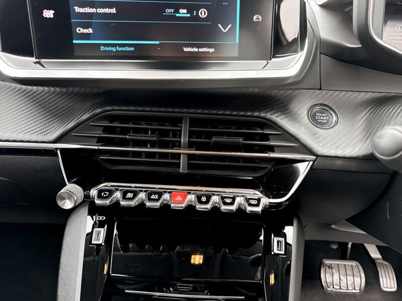 Used Peugeot E-208 2022 for sale - 77821870: Photo 19