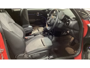 Used MINI Hatch 2022 for sale - 77399893: Photo