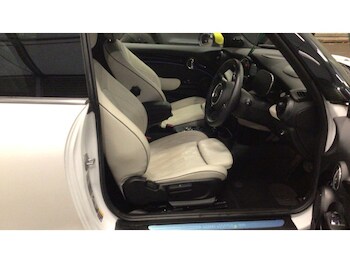 Used MINI Electric Hatch 2023 for sale - 77319733: Photo