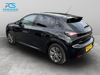 Used Peugeot 208 2022 for sale - 79301372: Photo