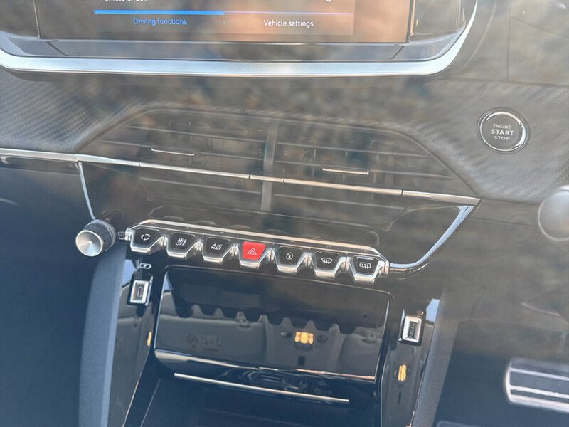 Used Peugeot 208 2023 for sale - 77974498: Photo 9