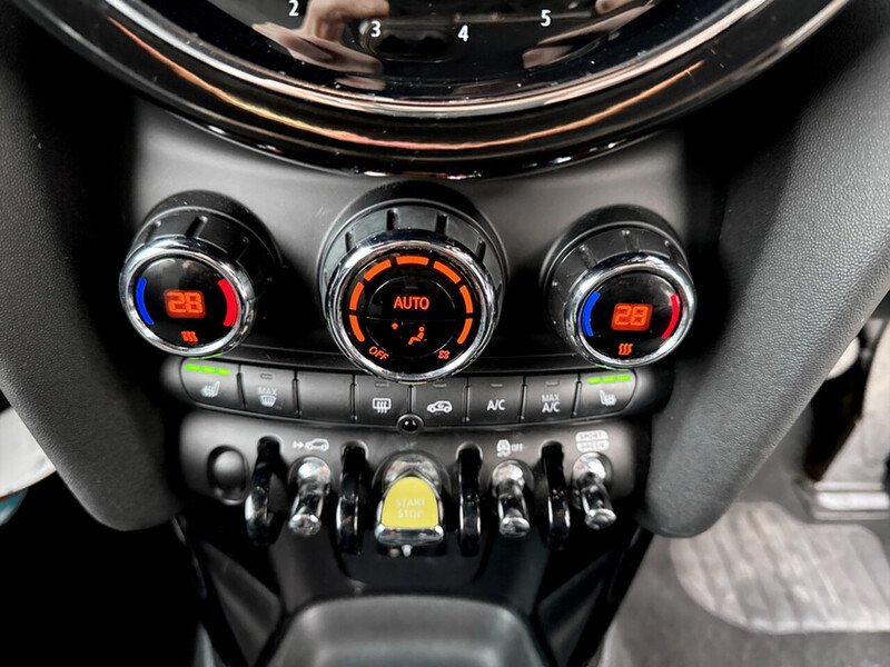 Used MINI Electric Hatch 2021 for sale - 77188924: Photo 16