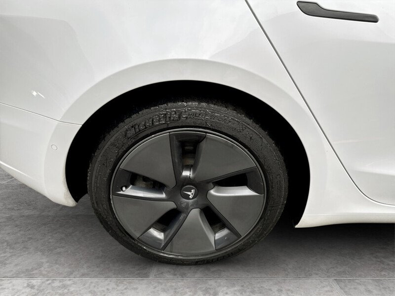 Used Tesla Model 3 2021 for sale - 76555174: Photo 31