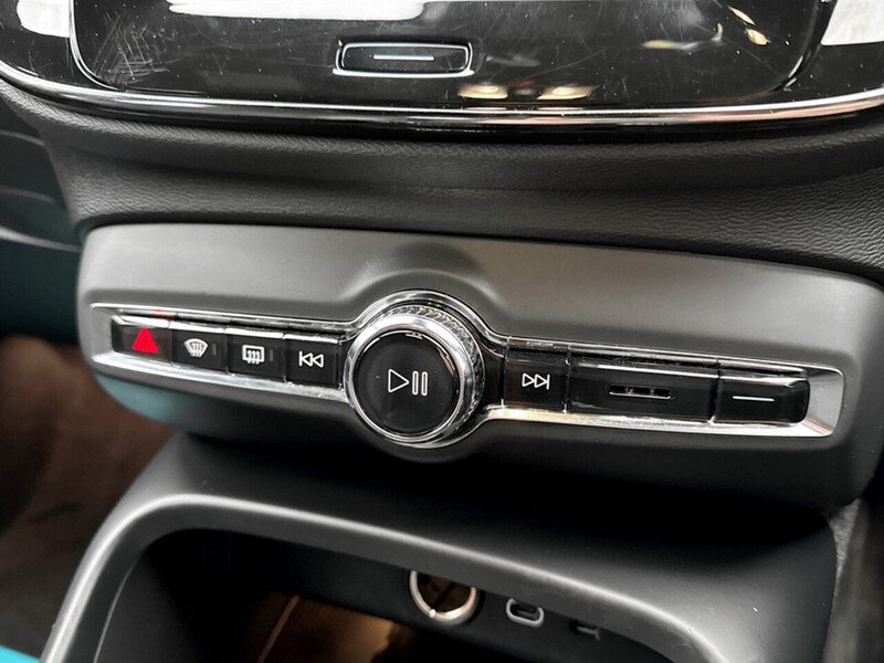 Used Volvo XC40 2022 for sale - 77409071: Photo 29