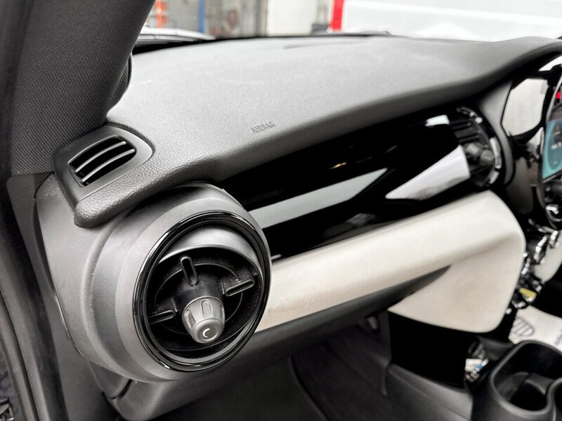 Used MINI Electric Hatch 2023 for sale - 77319734: Photo 32