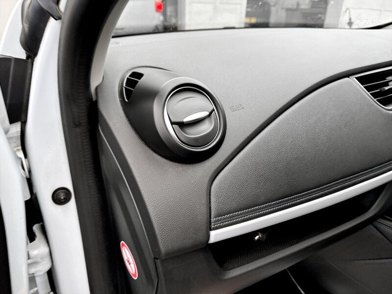 Used Renault Zoe 2021 for sale - 76449174: Photo 12