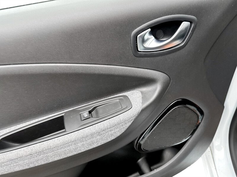 Used Renault Zoe 2021 for sale - 76449174: Photo 23