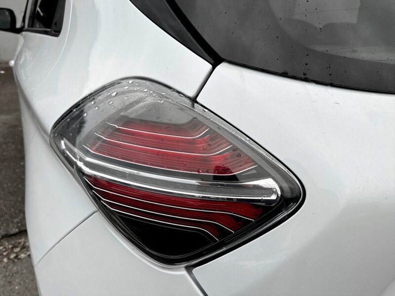 Used Renault Zoe 2021 for sale - 76449174: Photo 30