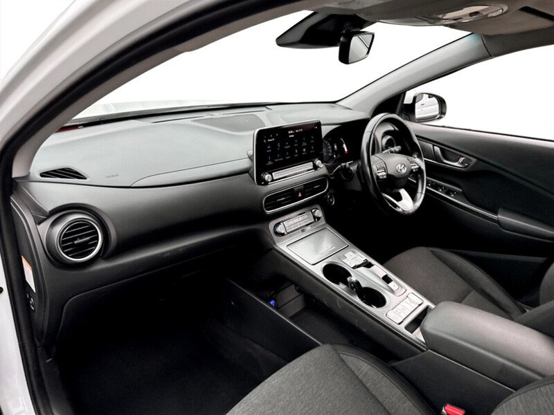 Used Hyundai KONA 2021 for sale - 76605215: Photo 29