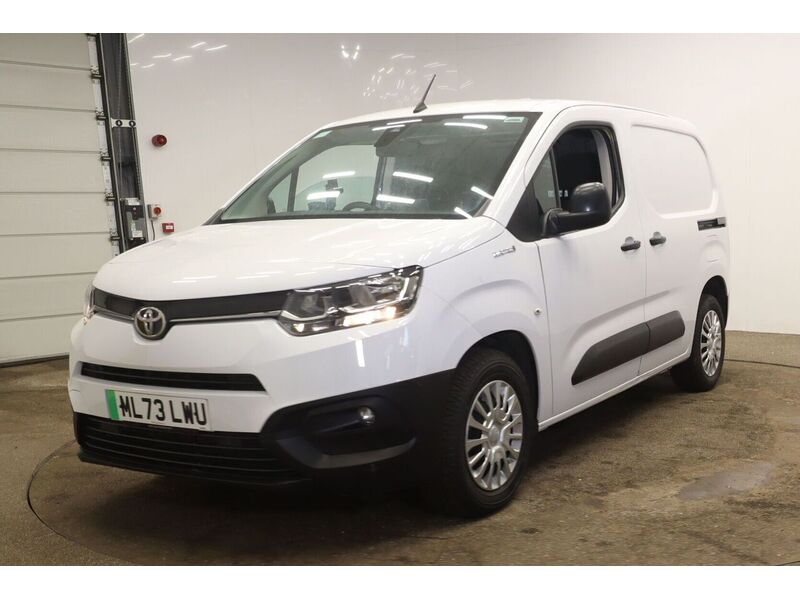 Used Toyota ProAce 2023 for sale - 76417991: Photo 15