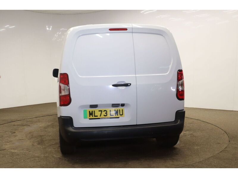 Used Toyota ProAce 2023 for sale - 76417991: Photo 8