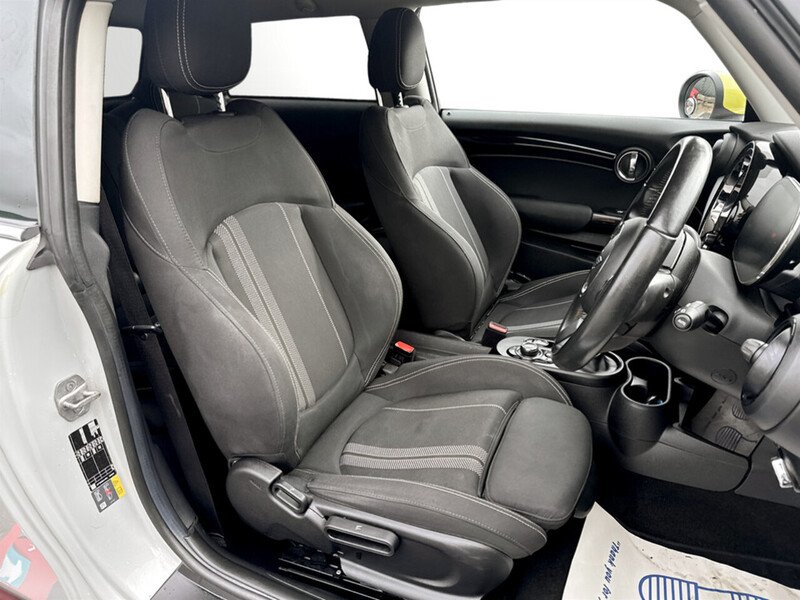 Used MINI Hatch 2021 for sale - 76417985: Photo 15