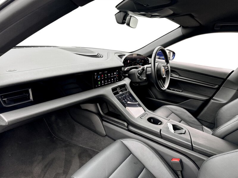 Used Porsche Taycan 2023 for sale - 77621972: Photo 11