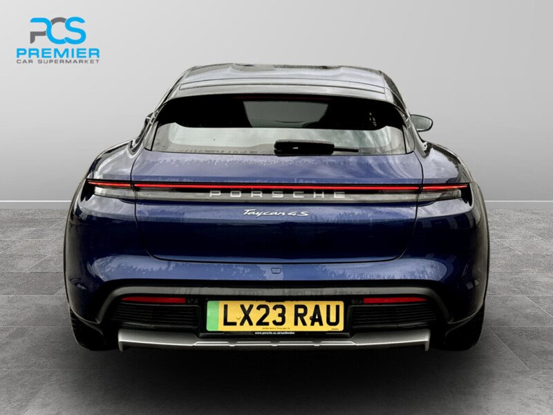 Used Porsche Taycan 2023 for sale - 77621972: Photo 5