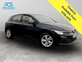 2022 - TSI Life 5-Door