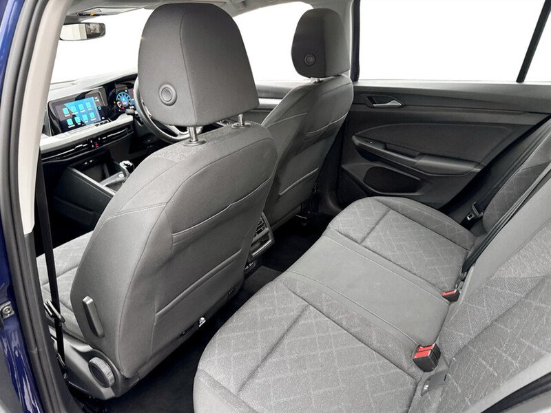 Used Volkswagen Golf 2022 for sale - 76040051: Photo 32