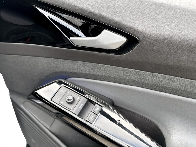 Used Volkswagen ID.4 2023 for sale - 77836583: Photo 26