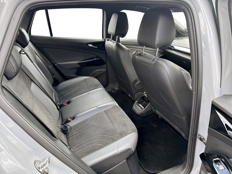Used Volkswagen ID.4 2023 for sale - 77836583: Photo 30