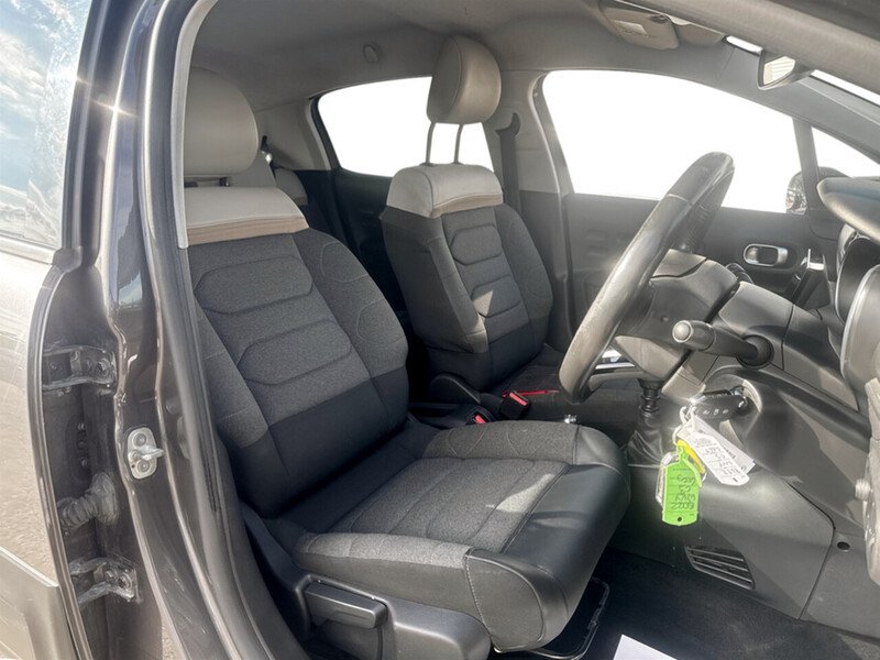 Vehicle 28