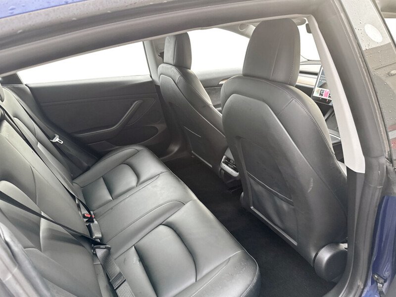 Used Tesla Model 3 2021 for sale - 76527274: Photo 16