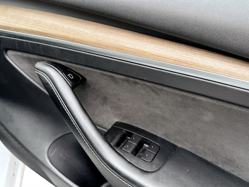 Used Tesla Model 3 for sale - 77370262: Photo 28