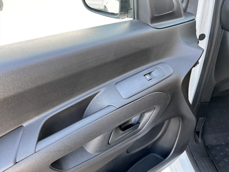 Used Peugeot Partner 2021 for sale - 76848500: Photo 32