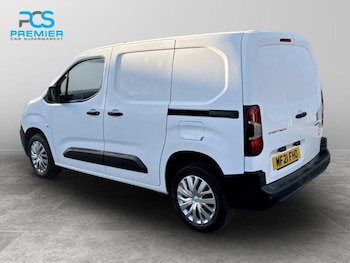 Used Peugeot Partner 2021 for sale - 76848500: Photo