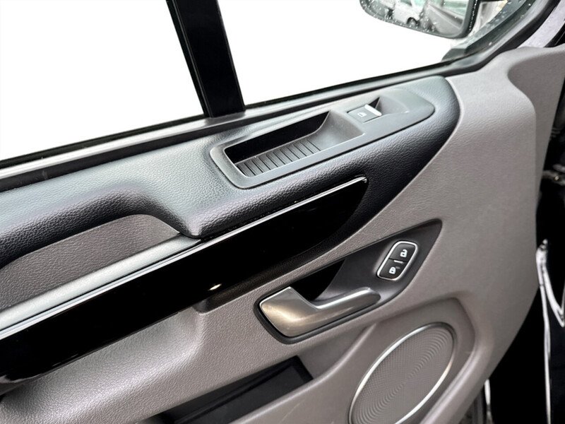 Used Ford Tourneo Custom 2020 for sale - 76526065: Photo 14