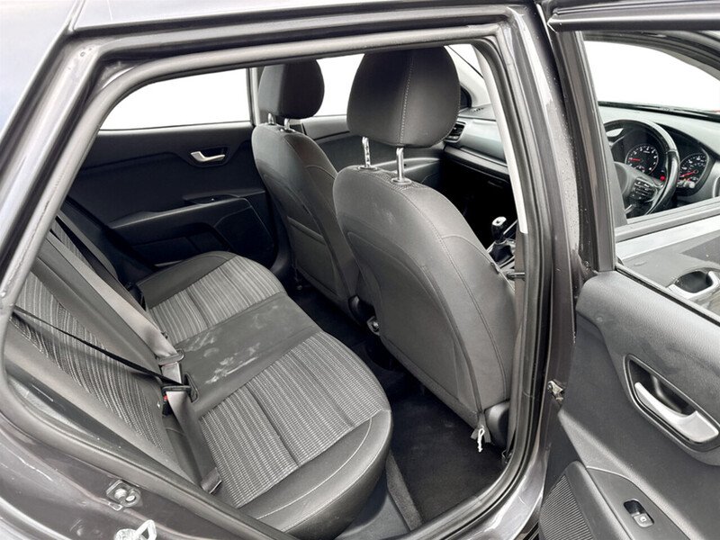 Used Kia Stonic 2020 for sale - 76694330: Photo 15